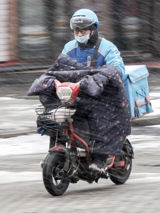 风雪战疫人！因为有你，春天可期……