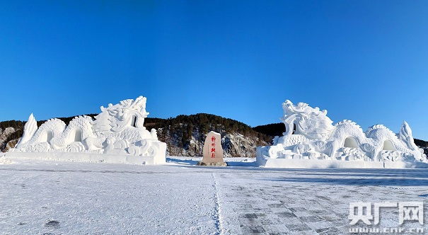 神州北极冰雪美景“醉”游人