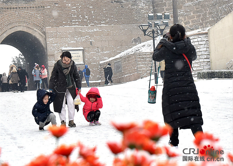 北京延庆：瑞雪过京 赏长城脚下冬日美景（组图）