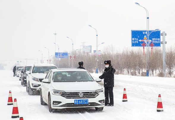 龙江三月初雪 致敬雪天战“疫”的你！