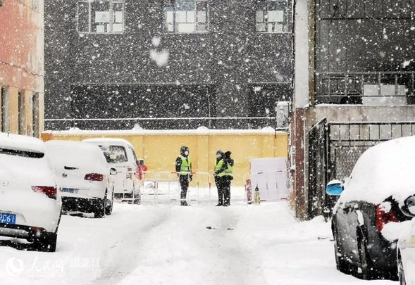 龙江三月初雪 致敬雪天战“疫”的你！