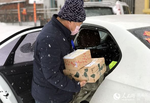 龙江三月初雪 致敬雪天战“疫”的你！