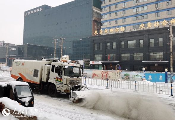 龙江三月初雪 致敬雪天战“疫”的你！