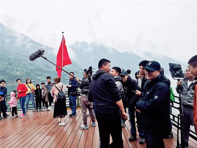 【湖北】【客户稿件】两大剧组齐聚宜昌清江画廊景区取景