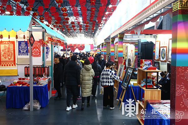 首届黑龙江冰雪非遗展在哈尔滨市举行