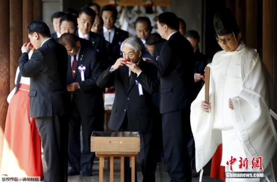 日法相参拜靖国神社 安倍被指对参拜持纵容态度