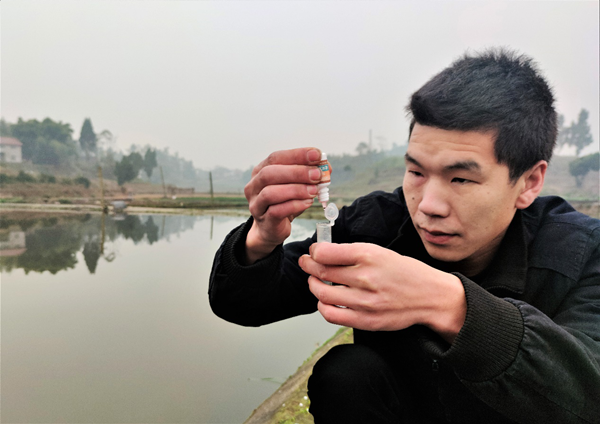 （有修改）【脱贫户的新年愿望】重庆市永川区脱贫户黄家君：致富路上带乡亲