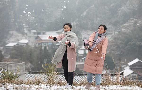 （有修改）【B】广西三江侗乡初雪雪景美如画（组图）