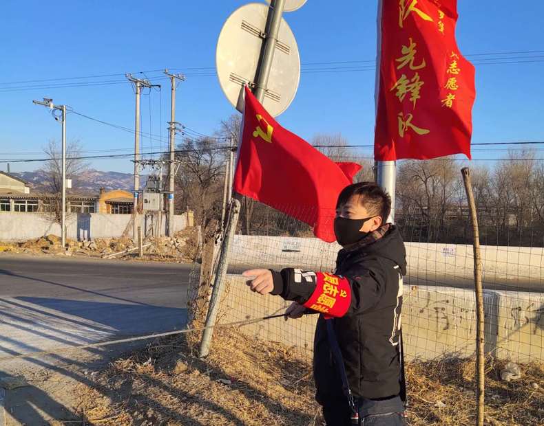 第一书记在行动㉞|从天亮到深夜 第一书记单世钢坚守防疫一线