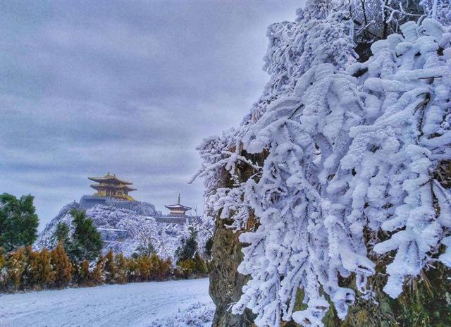 随州大洪山变成绝妙冰雪世界