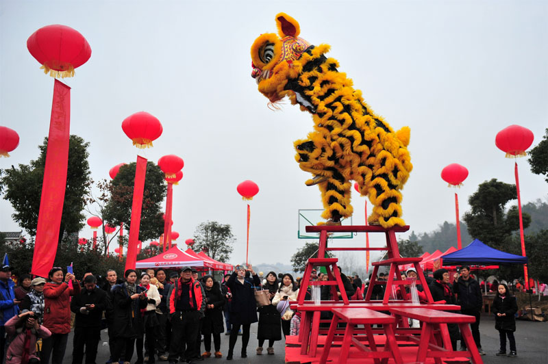 湖北宜昌：“我到乡村过大年” 多彩民俗迎新春