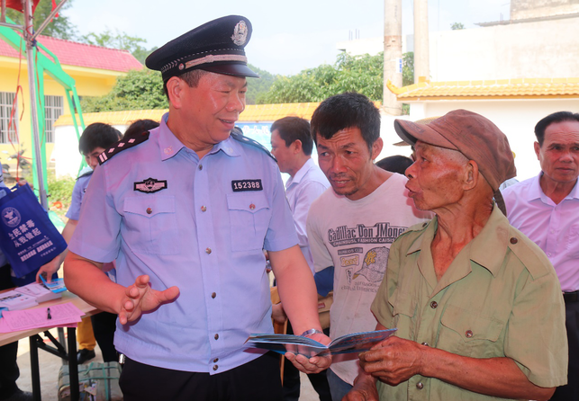 广西宁明：禁毒宣传走进歌坡节 营造全民禁毒好氛围