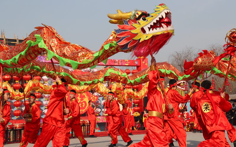 河南开封：大宋中国年 景园闹新春