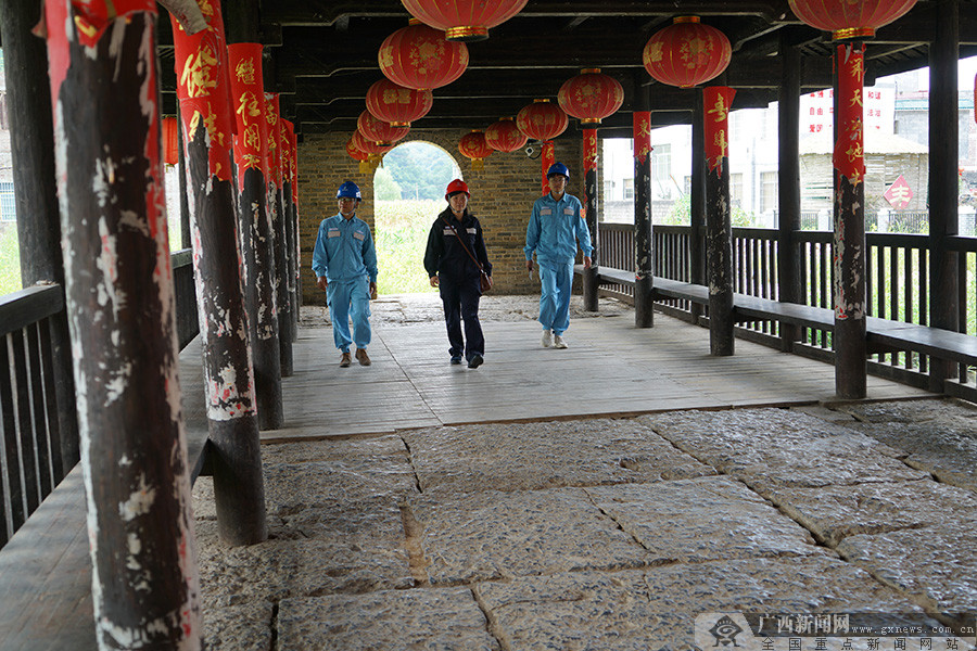 广西富川：潇贺古道穿村而过 岔山村靠乡村游踏上致富路