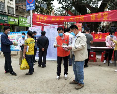 广西龙州：借招聘会之力 掀起防疫禁毒宣传新高潮