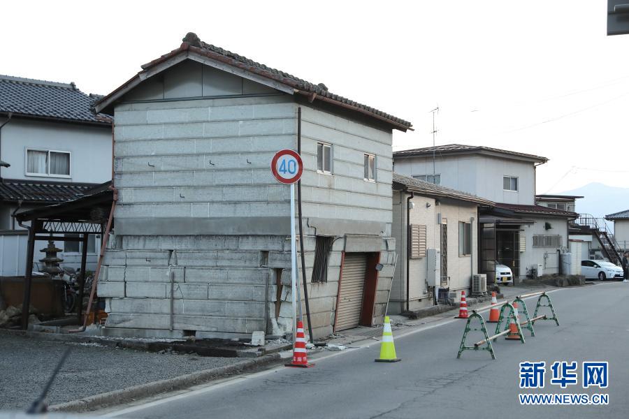 日本福岛近海强震已致150人受伤