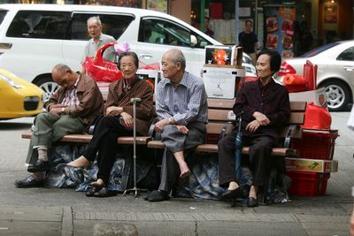 港媒：香港人口老化严重亟需发掘潜在人力资本