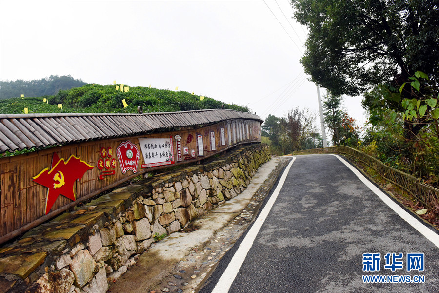 黄冈蕲春沥青公路通村达组 小山村迎来大变化