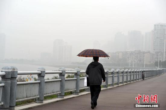 京津冀等48城现重度及以上污染