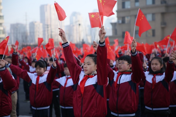 （缓）开学第一天 沈阳60余万学生唱响《我和我的祖国》