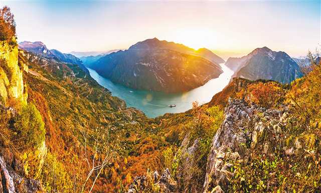 “打卡巴渝美景”成重庆旅游新路书