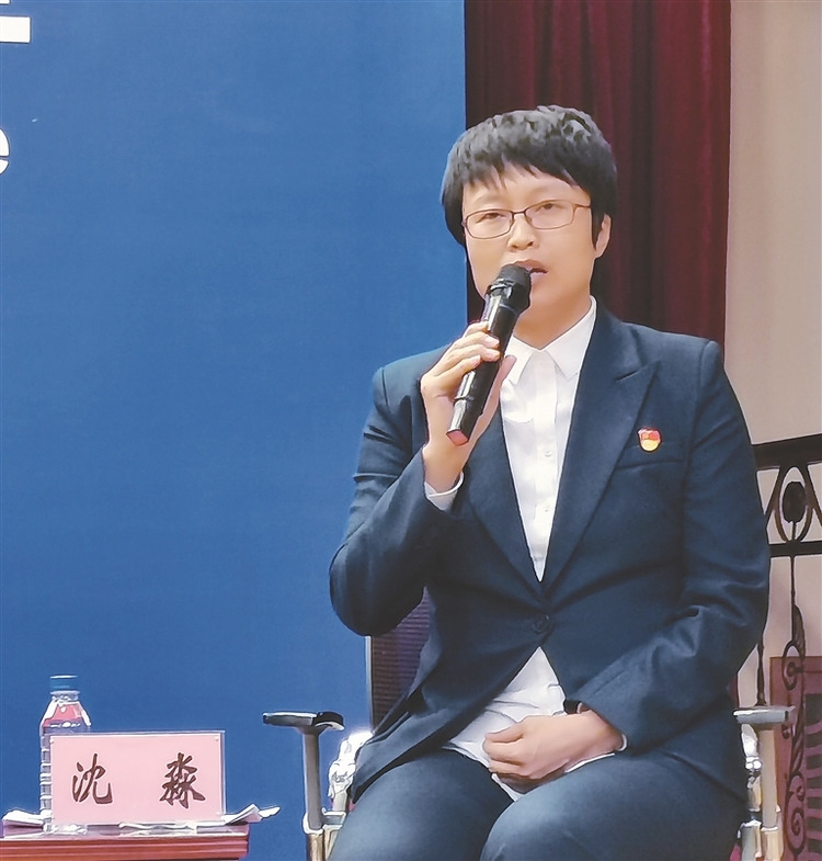 黑龙江省举办“全国脱贫攻坚先进个人”媒体见面会 五人分享脱贫攻坚故事