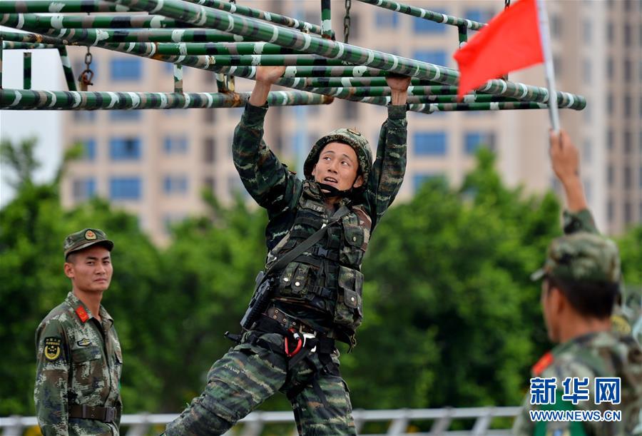 重庆武警特战精英大比拼