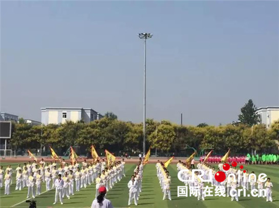 泾河新城首届中小学田径运动会开幕_fororder_文塔寺中学《中国梦 中华魂》_副本