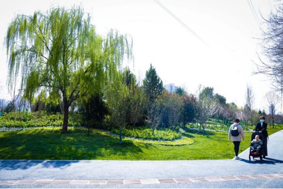 西安航天基地：为古城“南阳台”穿上花衣裳