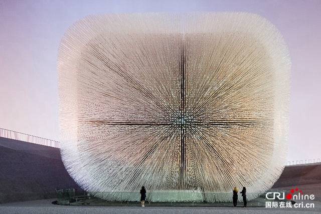 汽车频道【资讯】智己汽车×HEATHERWICK STUDIO全新概念车型、充电桩草图曝光