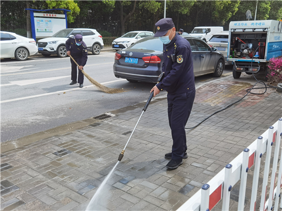 南京市雨花台区树立新时代为民服务城管新形象_fororder_图片21