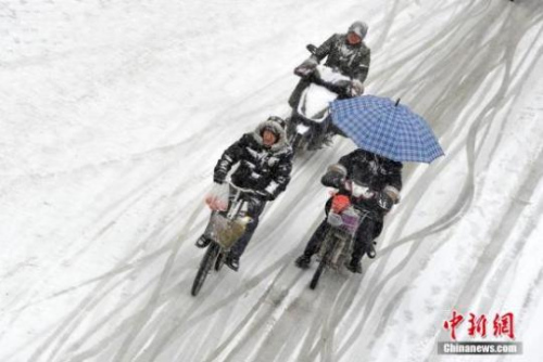 13省份将迎雨雪冰冻天气 专家析何为“霸王级”寒潮