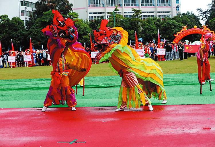 南宁市：领略非遗文化风采 感受多彩魅力青秀