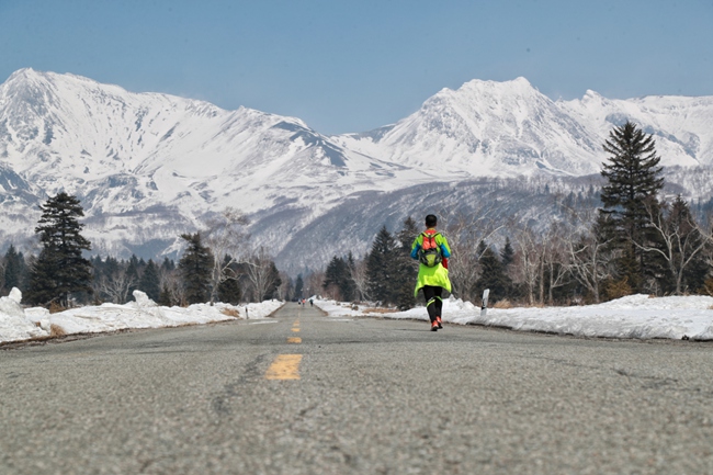 2021中国山地马拉松系列赛吉林长白山站暨第二届长白山林海雪地马拉松赛鸣枪开跑