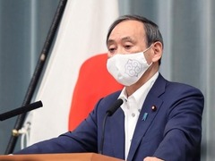 日本前首相安倍参拜靖国神社 首相菅义伟献供品