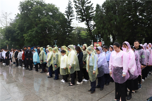 中建八局广西分公司青年参与党史学习教育