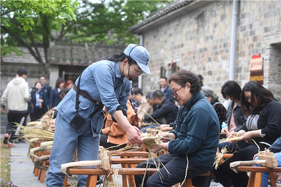 南京建邺区民政局开展党史学习教育倡导铁军精神_fororder_图片6