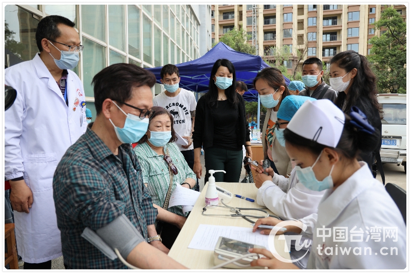 在昆台胞接种新冠疫苗 享受与大陆居民同等待遇