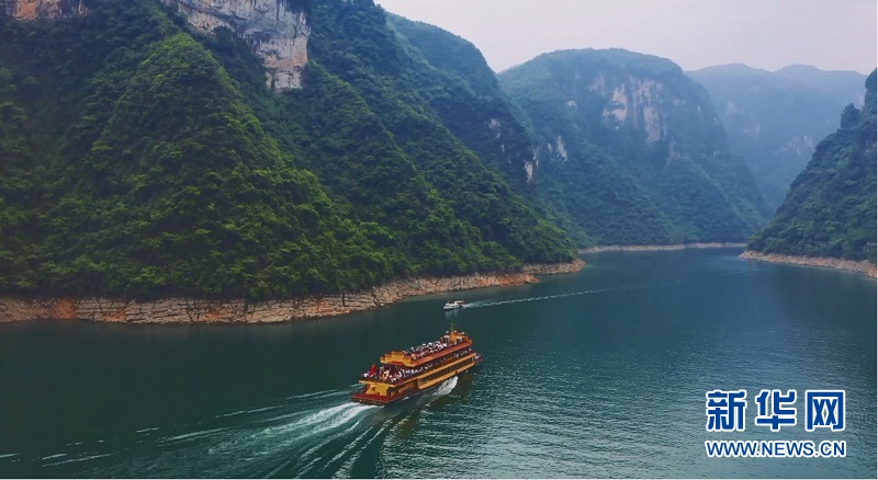 湖北长阳：漫游诗画山水 感受土家文化