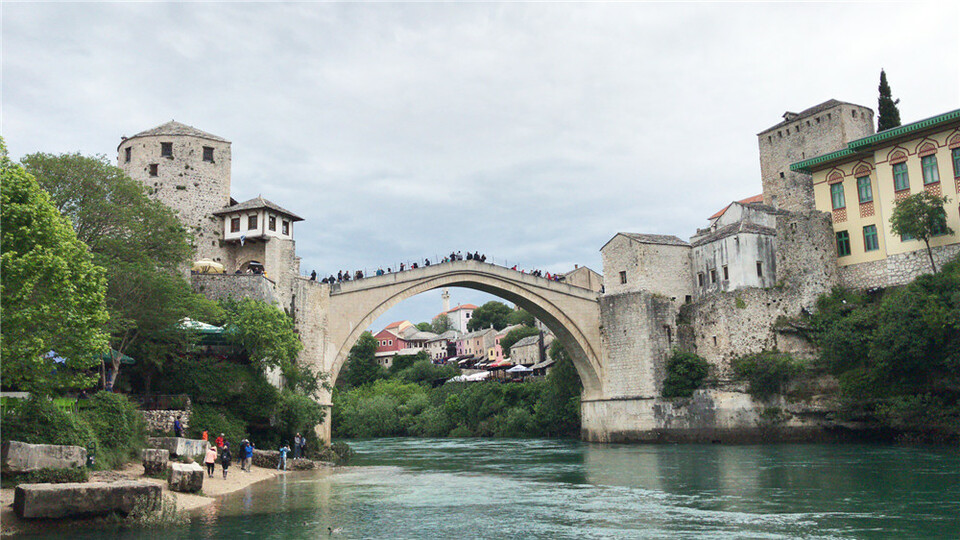 The Ancient Bridge of Mostar_fororder_19