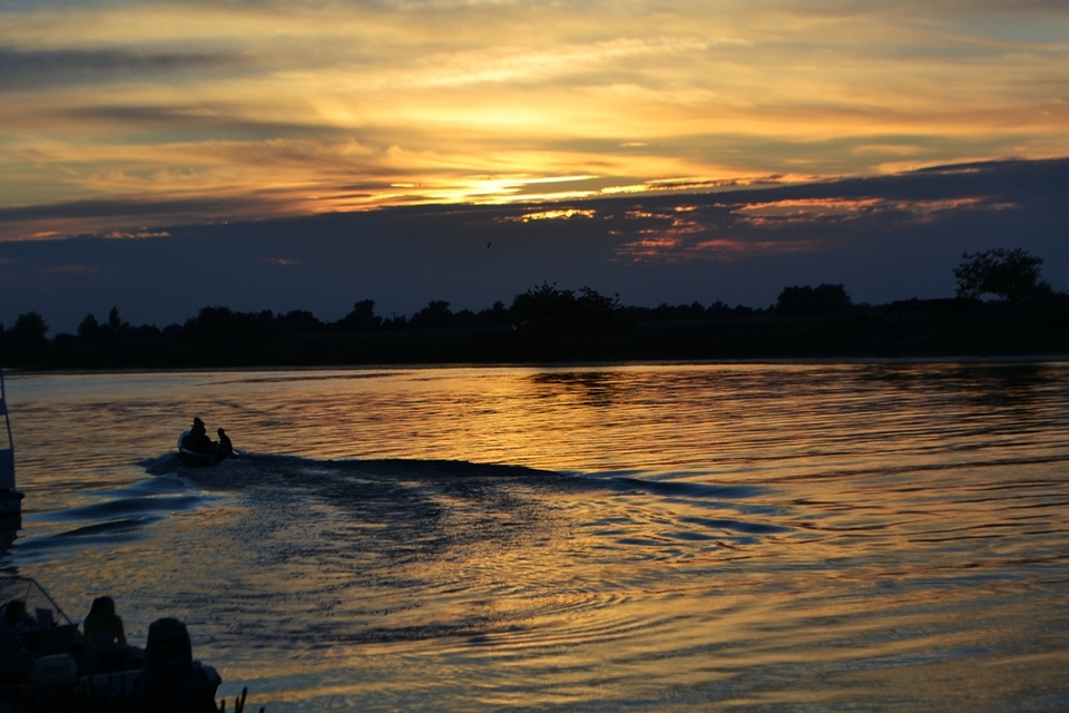 Singing Fishermen on Danube Delta_fororder_14