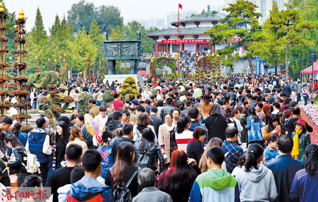 “十一”长假 王城金秋菊展吸引游客约23.45万人次