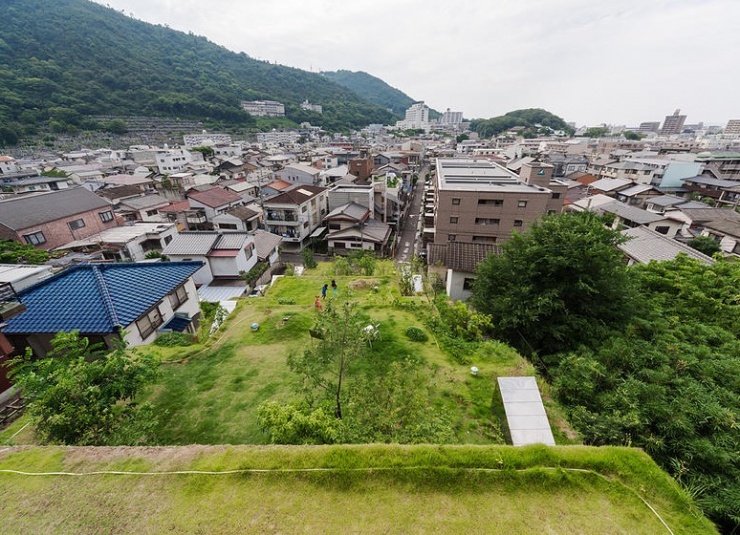 ag真人网注册因地而建的屋顶花园