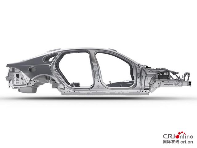 【汽车频道】【资讯+今日焦点】全新捷豹XFL彰显新英伦风范 奇瑞捷豹路虎领航全铝技术_fororder_image003