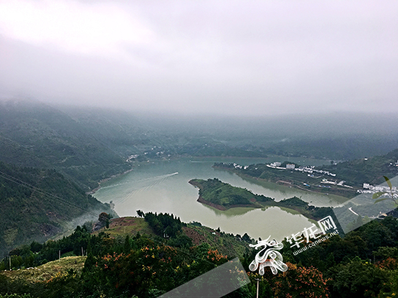 【大头条下文字】到重庆小三峡腹地 还你一种“安静”的生活方式