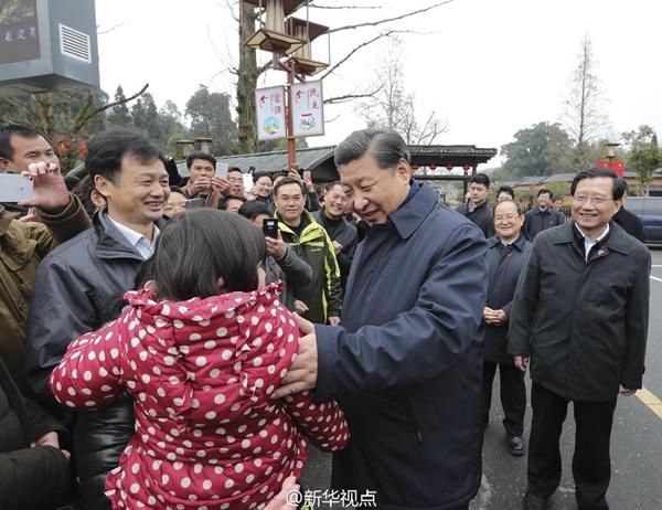 习近平春节前夕赴江西看望干部群众