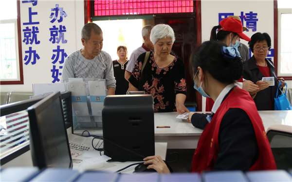 西咸新区泾河新城“我为群众办实事”主题活动举行 百余件实事现场办_fororder_微信截图_20210520135549