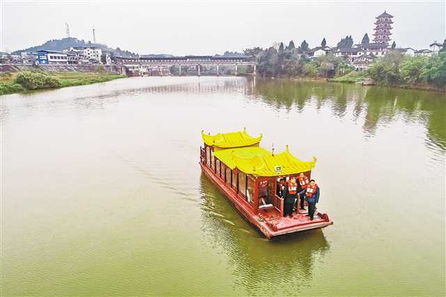 川渝共治跨界河流“一江水”