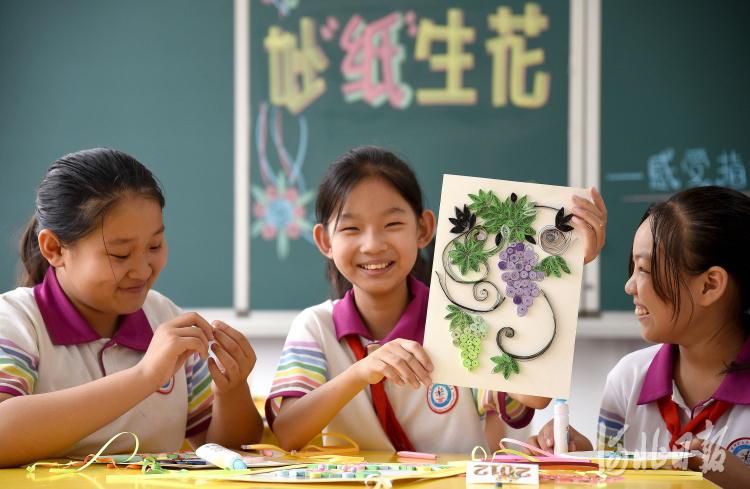 河北邯郸：妙“纸”生花