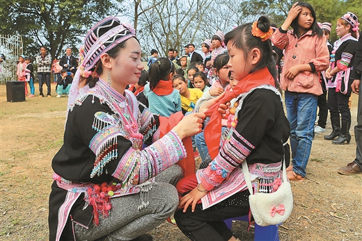 呵护春蕾 倾听花开——“春蕾计划”从广西发源到实施33年掠影